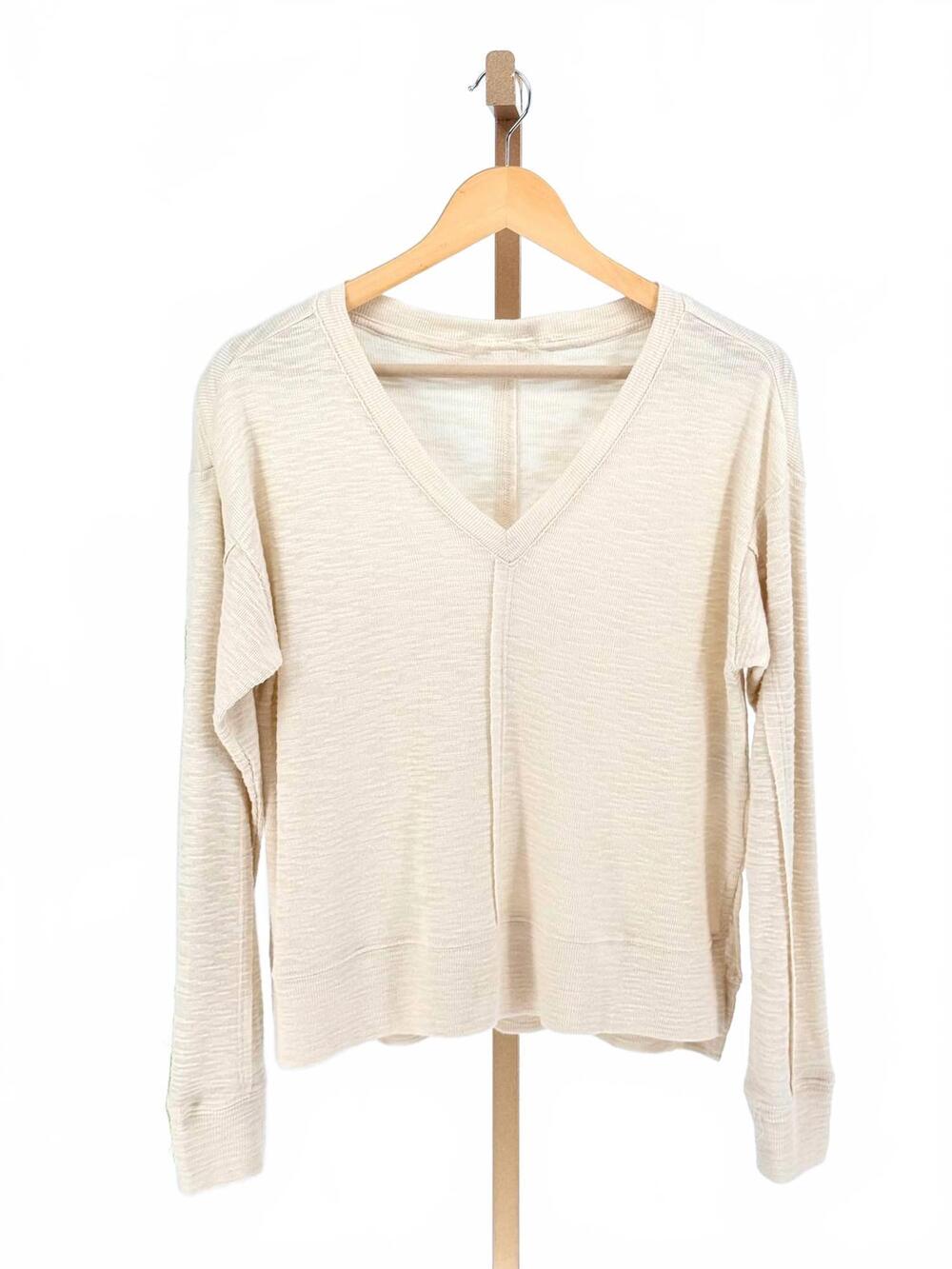 NEW DEX CLOTHING women's v-neck sweater in shell